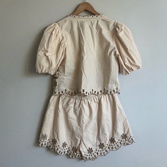 Moon River Eyelet Detail Set: Puff Sleeve Front Tie Top and Shorts in Ivory - Picture 3 of 8